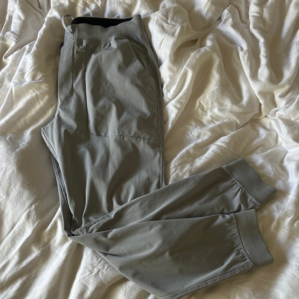 Men's Gray Jogger Pants